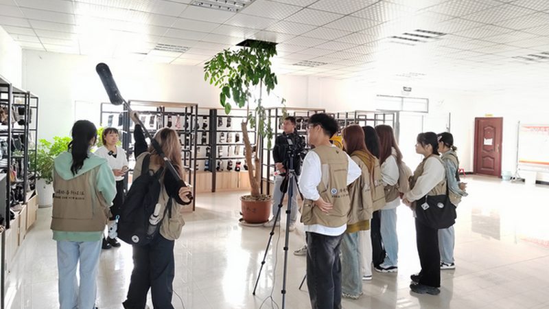 北京传媒公司的费用构成主要包括以下几个方面：