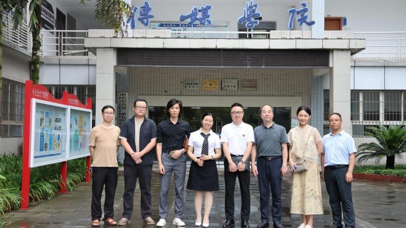 纪录片镜头材质揭秘：如何选择优质拍摄素材